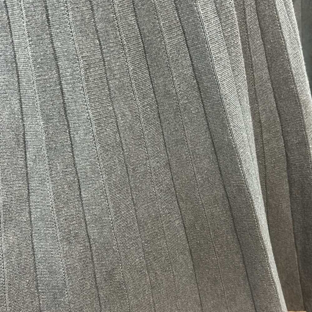 Pleated Cirana Skirt - Picture 4 of 7